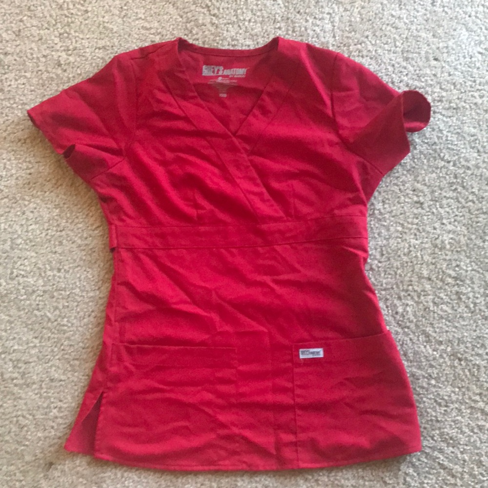 Grey’s anatomy mock wrap scrub top